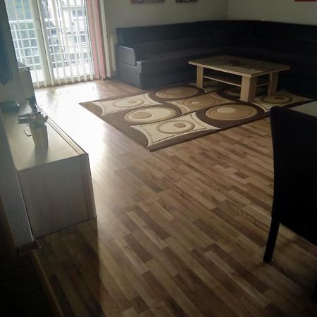 Ferienwohnung Apartman Royal Zenica Exterior foto